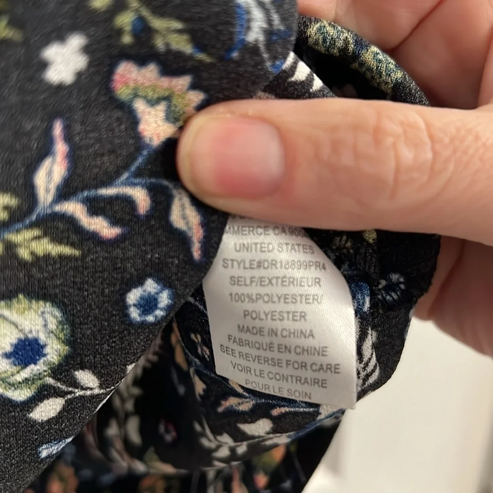 DR2 DANIEL RAINN Black Sleeveless Floral Blouse - Picture 6 of 8